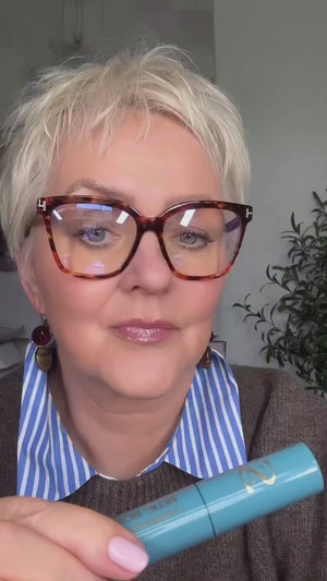 Puffy Eyes? Blue Bomb Cooling Eye & Skincare Stick — Works In Seconds